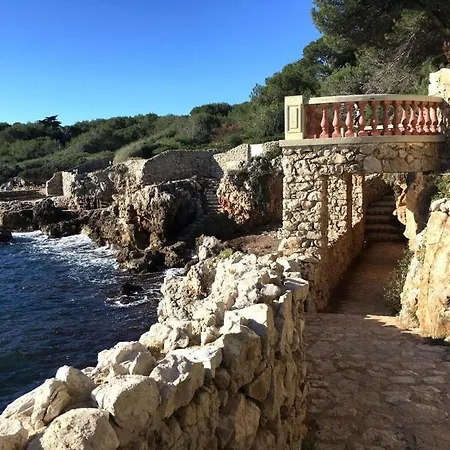 First Floor Fully Renovated *