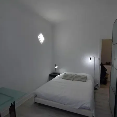 First Floor Fully Renovated 公寓 昂蒂布