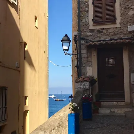 First Floor Fully Renovated * Αντίμπ