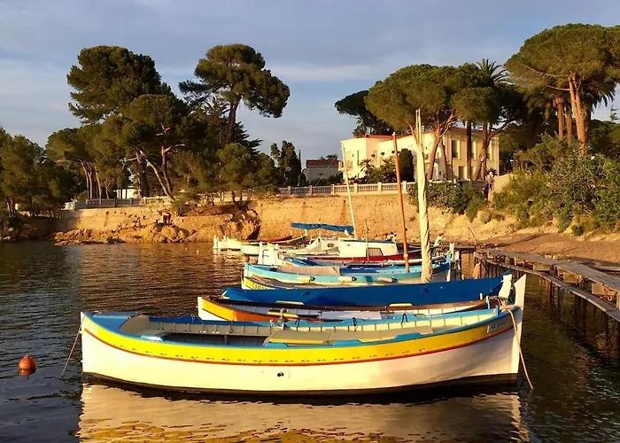 First Floor Fully Renovated דירה אנטיב