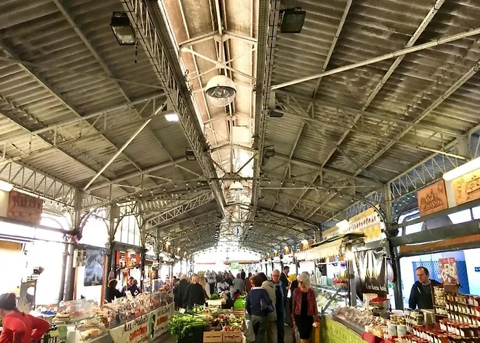 First Floor Fully Renovated Διαμέρισμα